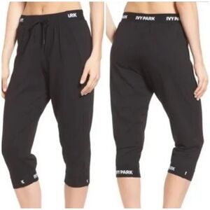 IVY PARK black cropped logo joggers